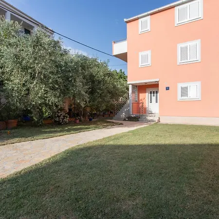 Apartament With Parking Space Kastel Kambelovac, - 23397 Kaštela